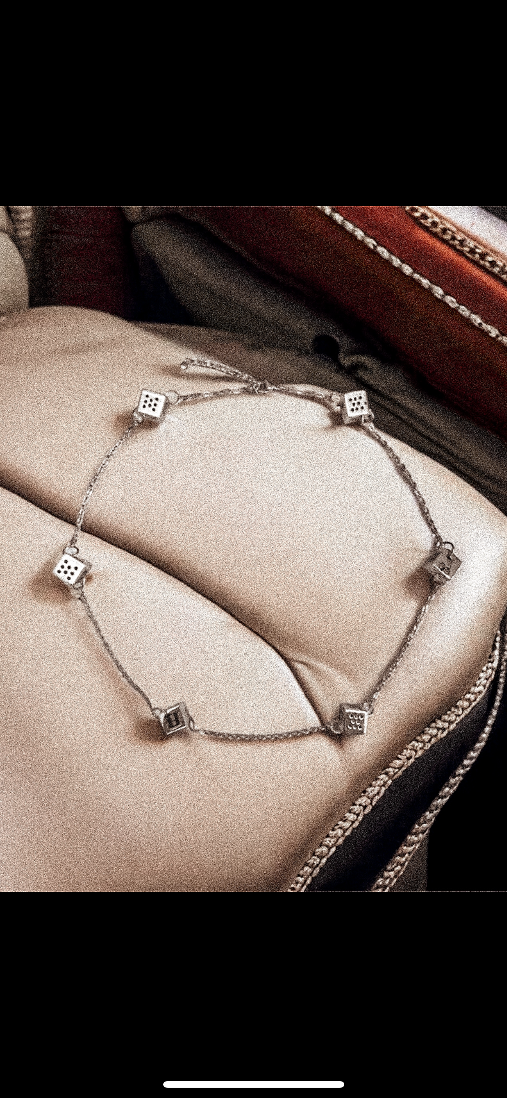 THE GAMBLER NECKLACE